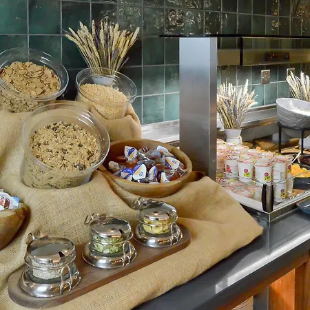 Travelodge Centre Hotell